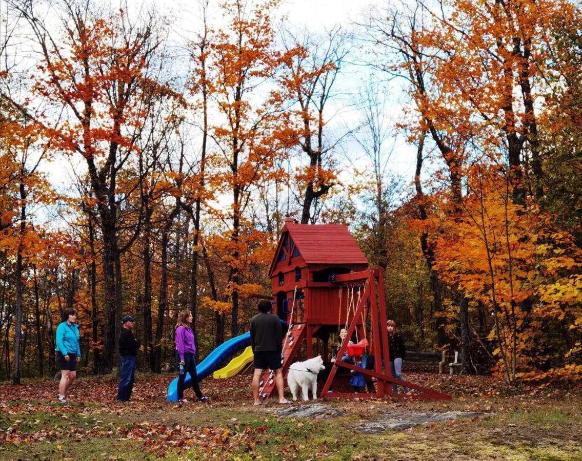 Sunny Point Resort Otter Lake Exterior photo