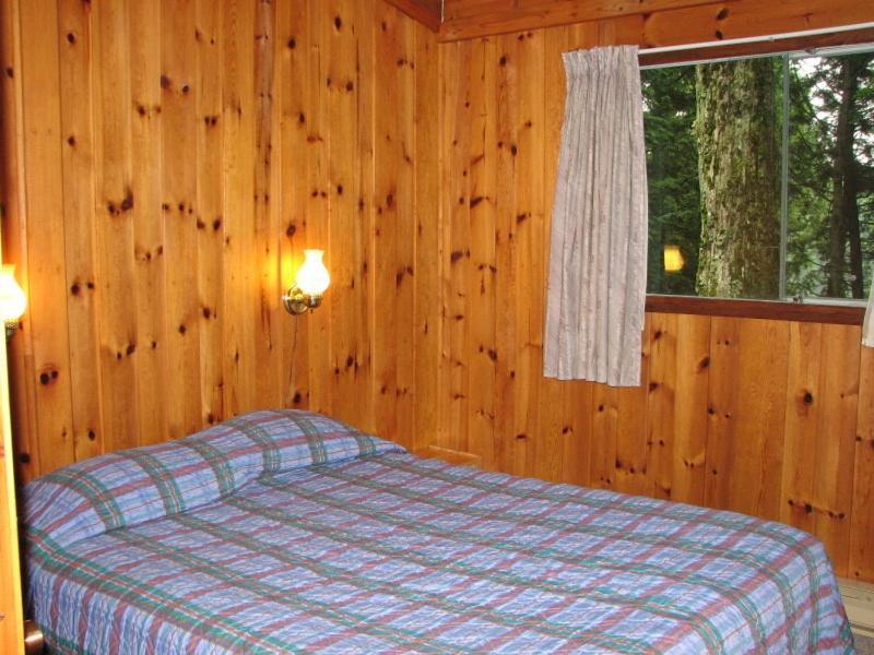 Sunny Point Resort Otter Lake Exterior photo