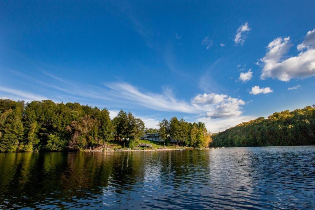 Sunny Point Resort Otter Lake Exterior photo