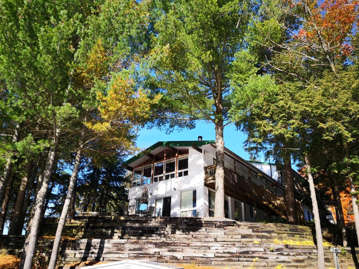 Sunny Point Resort Otter Lake Exterior photo